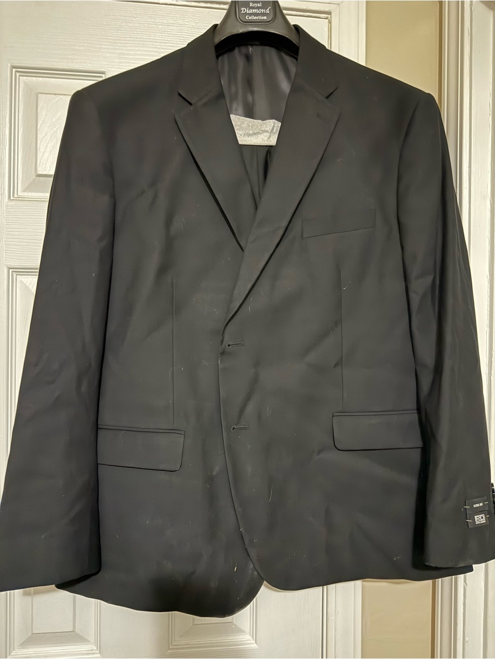 Men's Black Two-Button Suit Blazer